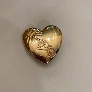 Disney Collectible Sorcerer’s Apprentice Gold Tone Heart Pin